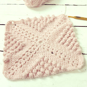 ByHaafner, crochet, throw, work in progress, pink, pastel, bobble stitch