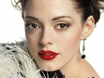 rose mcgowan hottest image