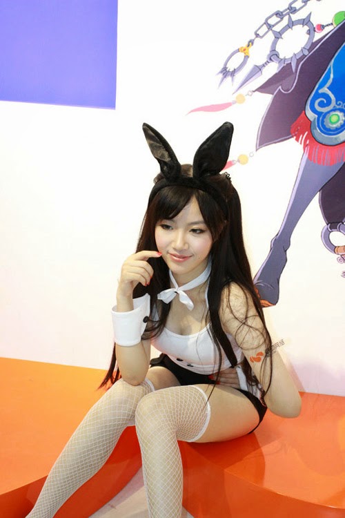 ChinaJoy 2012: Cận cảnh về "bầy thỏ" xinh đẹp P1
