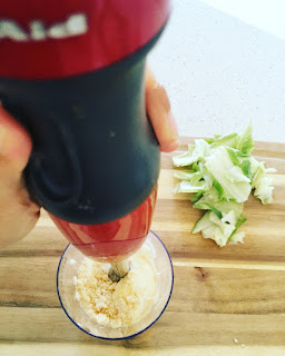 Spaghetti en salsa cremosa con coliflor