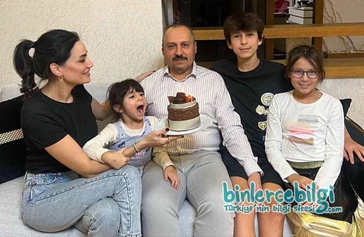 Seda Sarıbaş'ın eşi Sedat Sarıbaş ve Çocukları