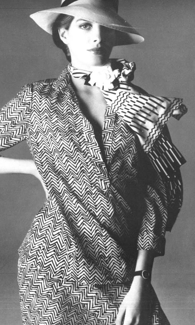 35 Black and White Photos of Rene Russo as a Model in the 1970s ...