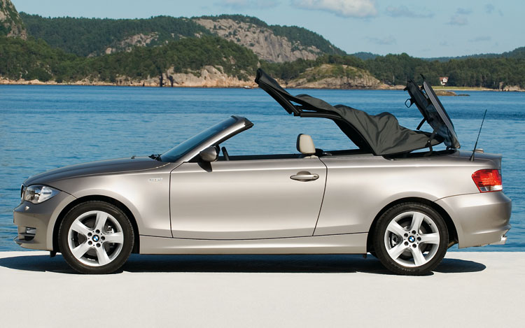 The 128i Convertible is powered by BMW's 3.0-liter, 230 horsepower inline 