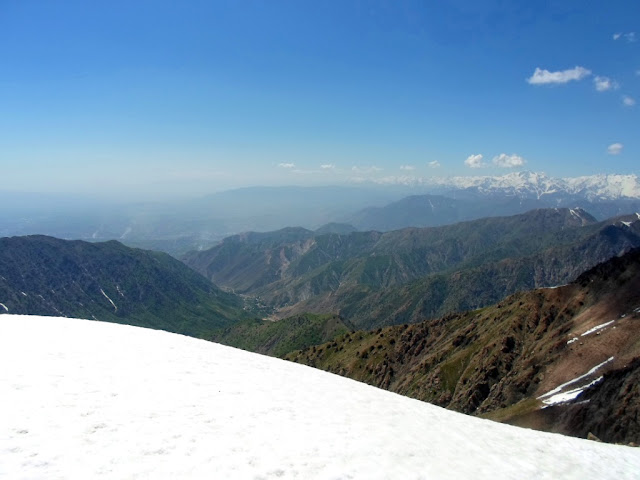 Mount Mushteppa, 2 day hike, ridge between Varzob and Romit gorges, mountains of Tajikistan