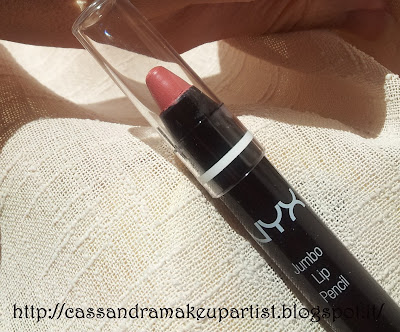 NYX - Jumbo Lip Pencil - Honey Nectar 720 - swatch - inci - prezzo - review - recensione - ingredienti - matitone matita labbra - rossetto 