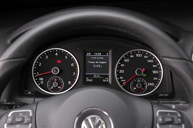 VW Tiguan 1.4 TSI DSG-6 - cluster de instrumentos