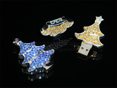 Jewel Christmas Tree USB Drive