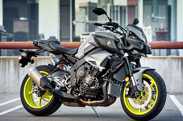 2017 Yamaha R1 called the FZ-10 in US