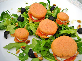 Recette de salade de macarons salés au saumon fumé