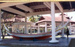 Perahu Kolek - Terengganu Traditional Boat
