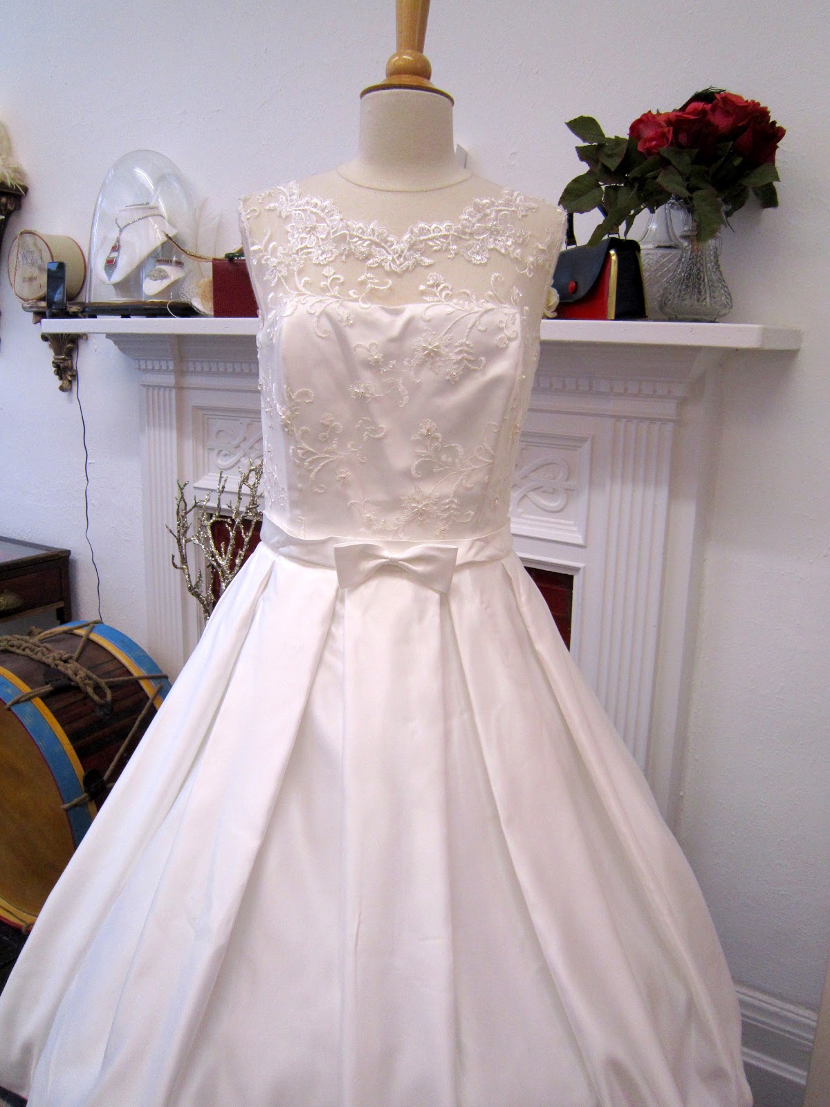 Ivory Satin Bridal Prom with