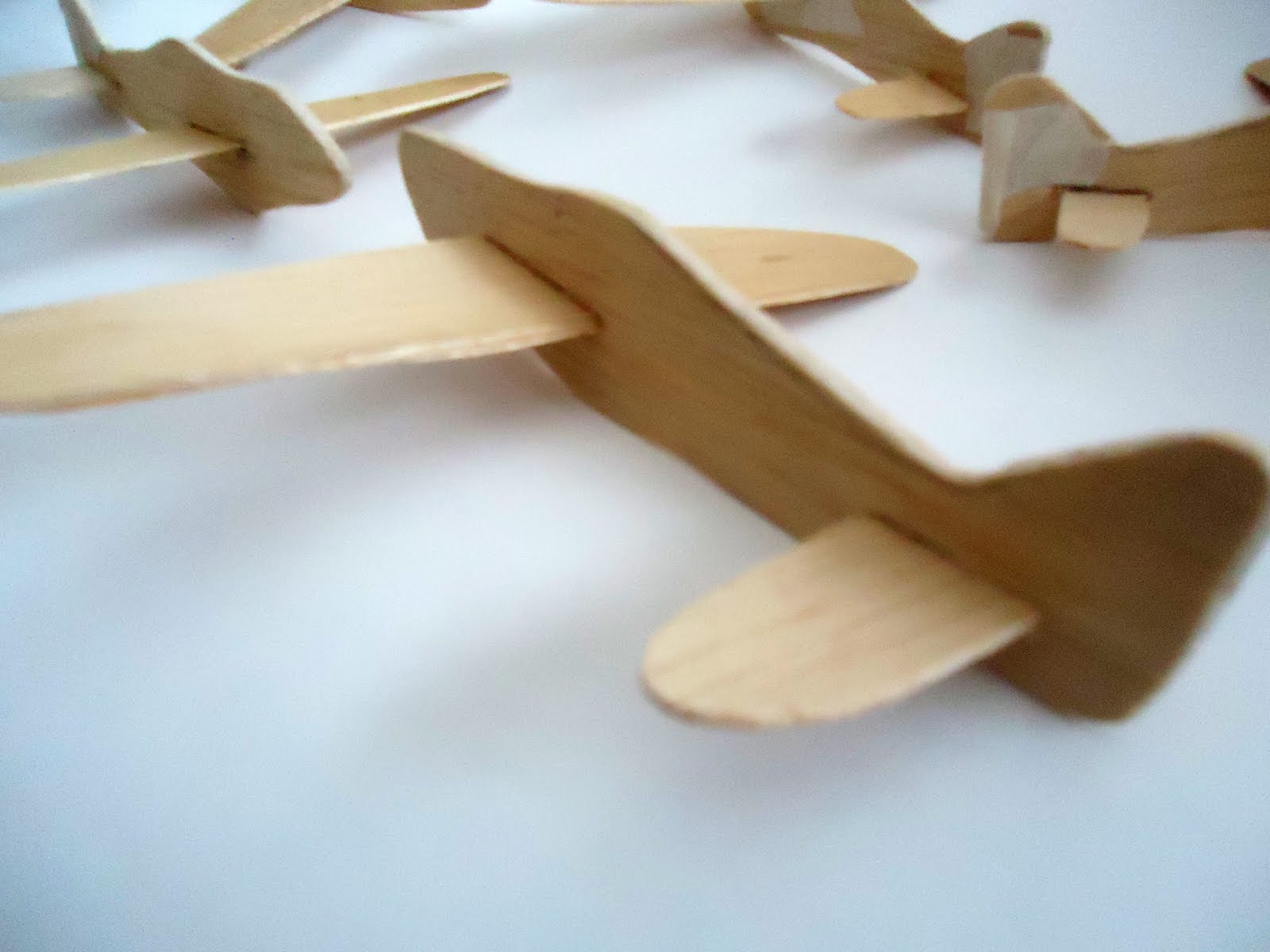 balsa wood planes