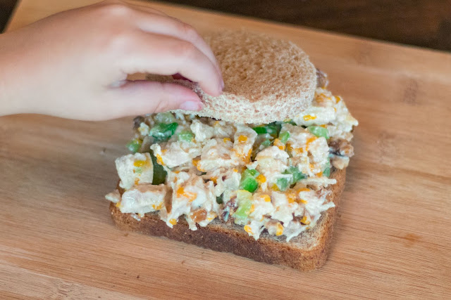 How to Make a Bird Themed School Lunch featuring California Walnuts