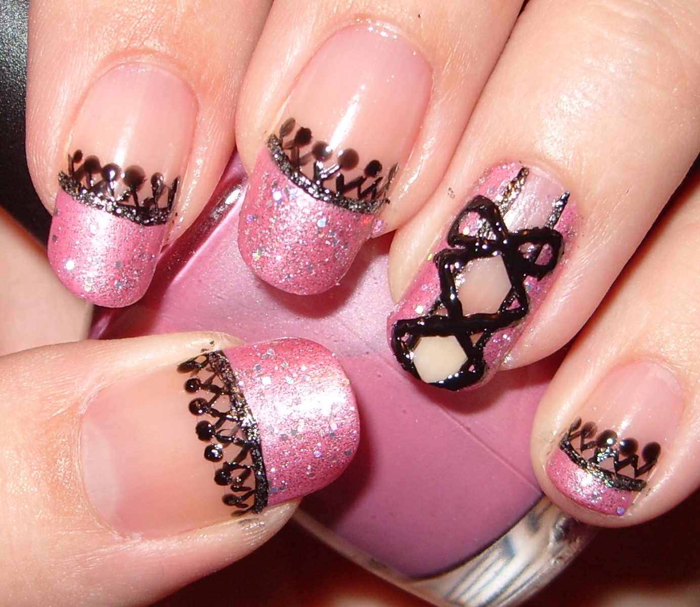 sharihearts: Pink amp; Black Corset Nail Art