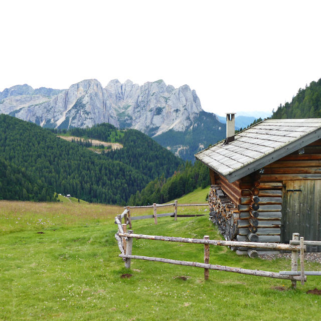 val jumela escursione creste trekking