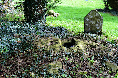 Kilruane Bullaun Stone, Tipperary