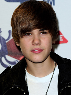 Justin Bieber Official Website on Justin Bieber Official Site   Http   Www Justinbiebermusic Com
