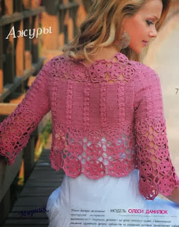 http://unalocuradeideas.blogspot.com.es/2012/01/precioso-bolero-de-ganchillo-con-mangas.html