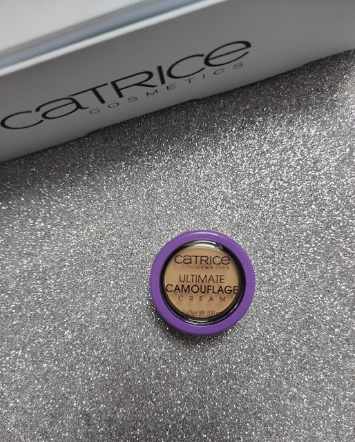 Korektor w kremie Ultimate Camouflage Cream