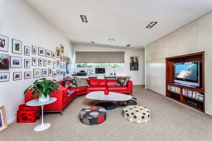Entertainment room in Classy contemporary house in Casuarina, Australia