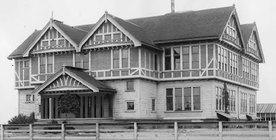 Original Lowell Elementary School, Capital Hill, Seattle, circa 1911