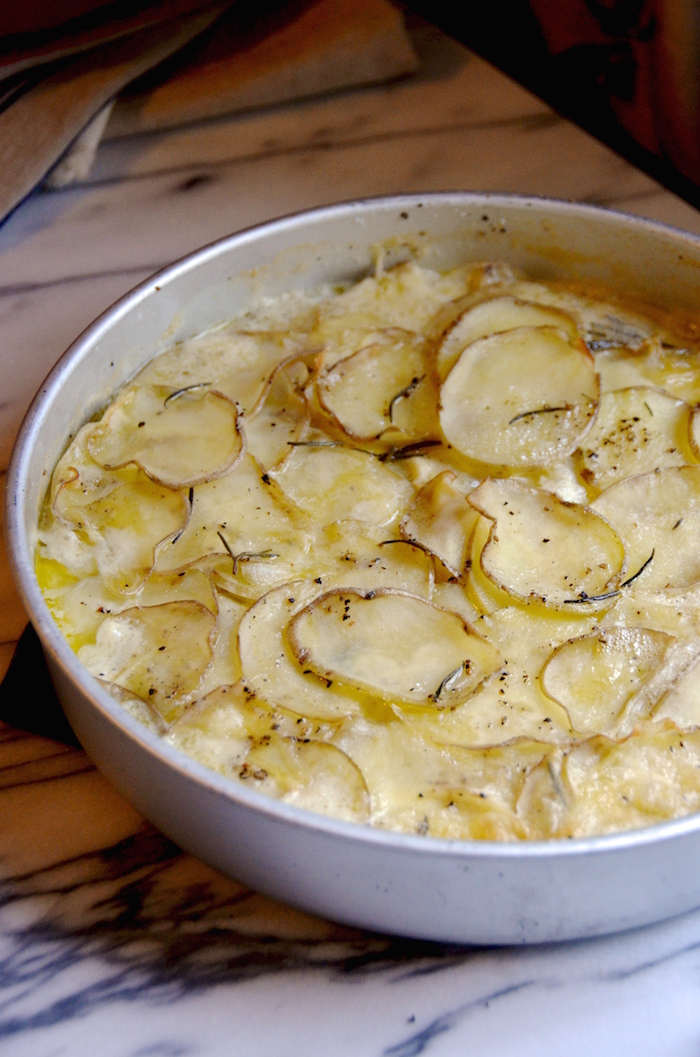 Baked Potatoes in Garlic Cream - Always Order Dessert