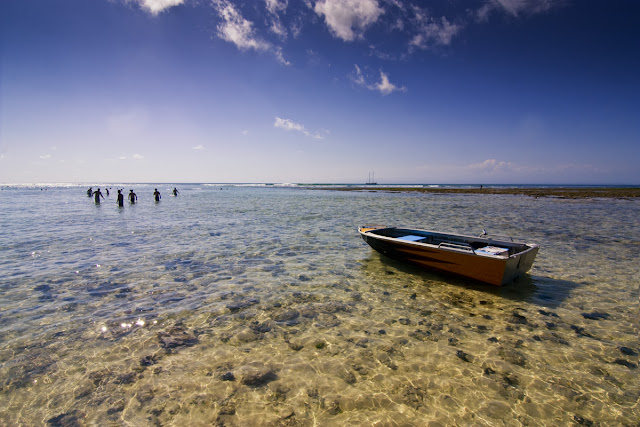 Pantai Padang Padang, Bali