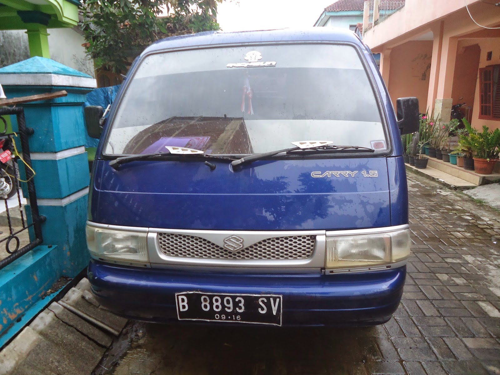 TAMA SEKAR ELOK DIJUAL MOBIL  SUZUKI CARRY FUTURA  GRV 2001