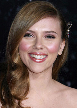 scarlett johansson hair