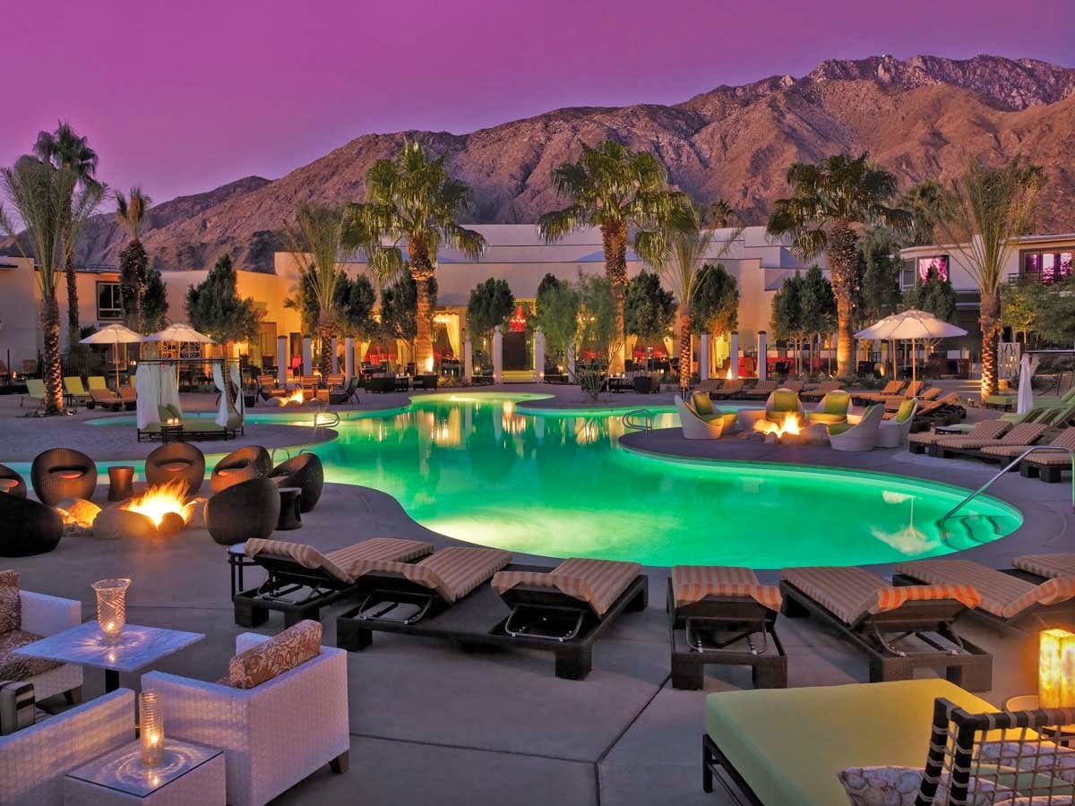 Palm Springs, California Vacations Pictures