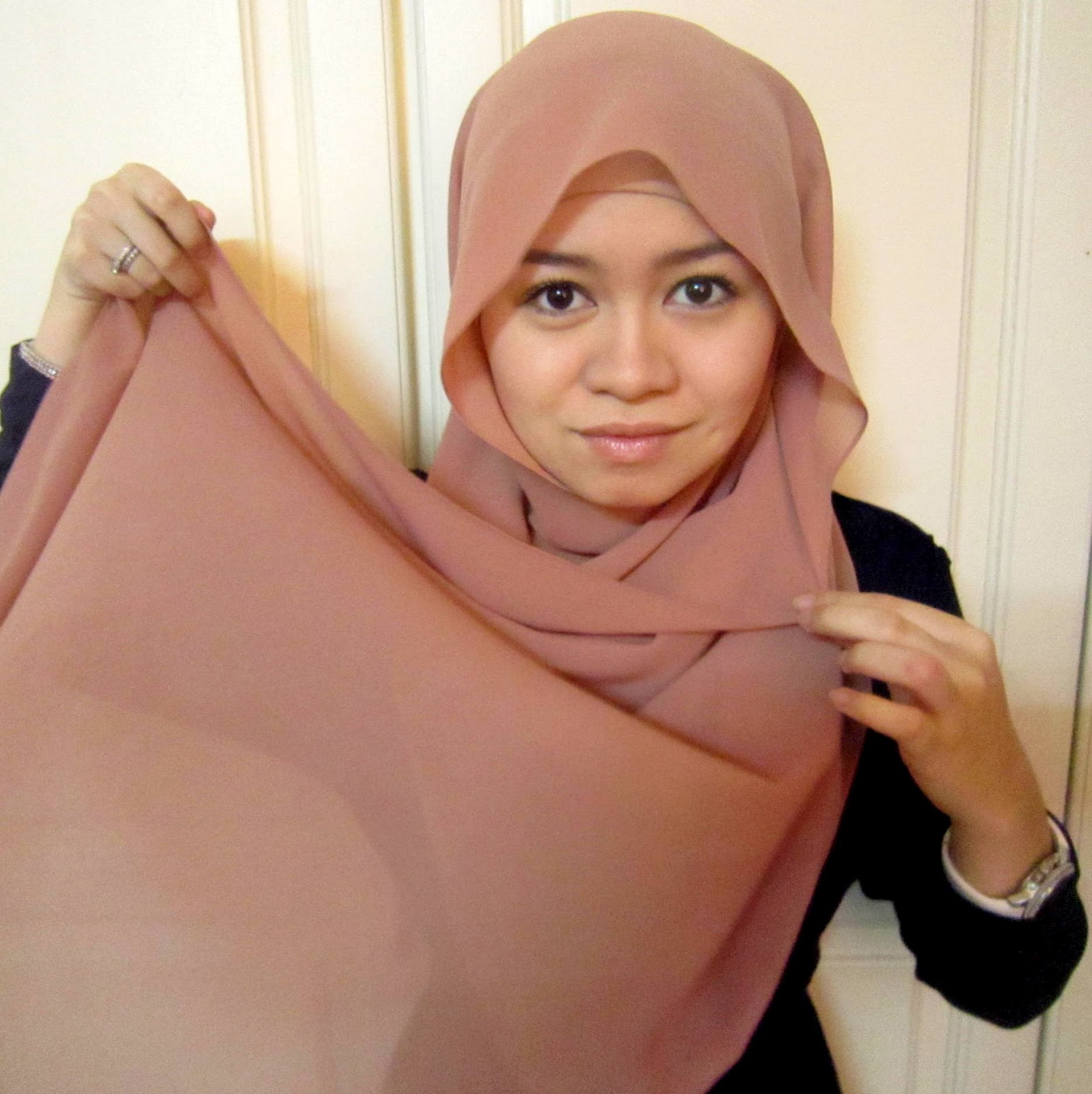 Hijab Tutorial : Pari-Pari Style - R Nadia Sabrina