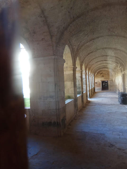 Monasterio de Santa María de Sandoval en Villaverde de Sandoval | Mansilla Mayor | Monasterio Cisterciense