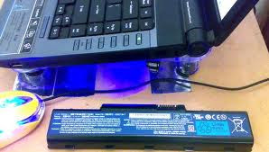 417d1.blogspot.com - Berbahaya Menggunakan Laptop Tanpa Baterai