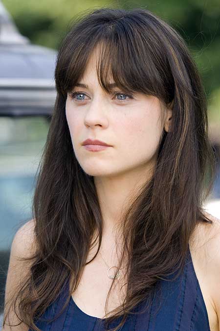  Jo Deschanel Zooey Deschanel made her film debut as the conflicted 