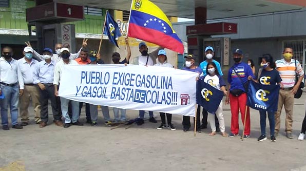 PLATAFORMA UNITARIA REALIZÓ PROTESTA POR FALTA DE COMBUSTIBLE EN CARORA