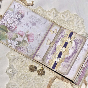 Sara Emily Barker https://sarascloset1.blogspot.com/2019/05/mini-album-tour-featuring-stamperia.html Stamperia Lilac Flowers Tim Holtz Entomology Lace Baseboard Frames Mini Album Tour 5