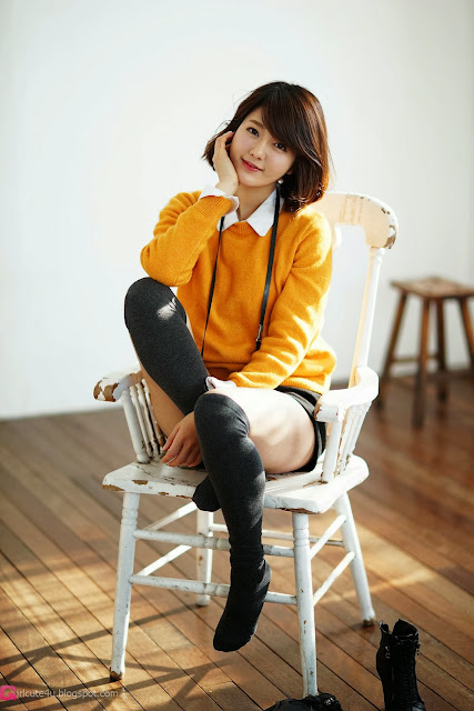 4 Bo Mi in yellow - very cute asian girl-girlcute4u.blogspot.com