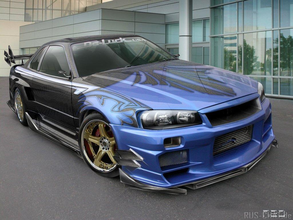 nissan skyline 2013