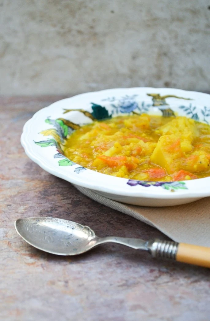 A simple but hearty soup rich with vegetables and lightly spiced for a warming bowl of deliciousness that will fill you up and leave you feeling satisfied at lunch or dinner. Cauliflower and carrots are the star of the show in this vegan and dairy free soup.