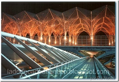 Imagem da Gare do Oriente, Parque das Nações, Lisboa, do arquiteto valenciano Santiago Calabrava