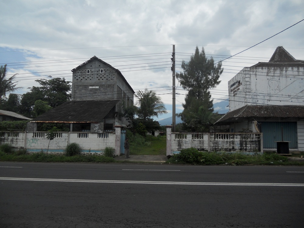  pabrik dijual di tepi jalan raya surabaya malang