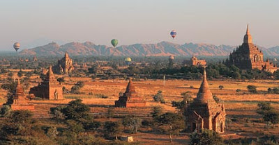 Bagan pagoda and temples