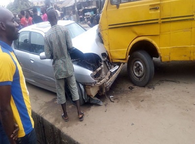  Bus Driver Crushed Car While Fighting Conductor In Ojo Lagos