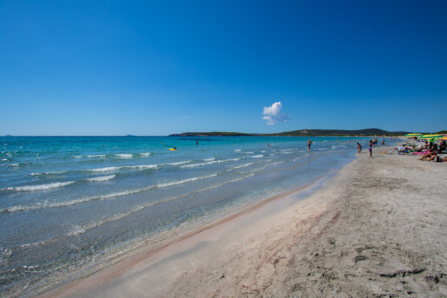 Spiaggia di Is Arenas biancas