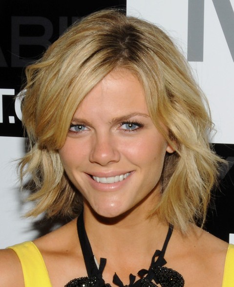 Short Wavy Hairstyles