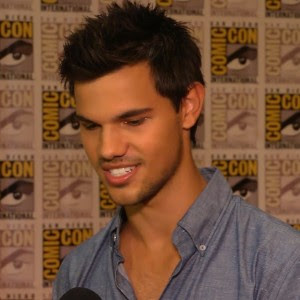 taylor lautner 2012