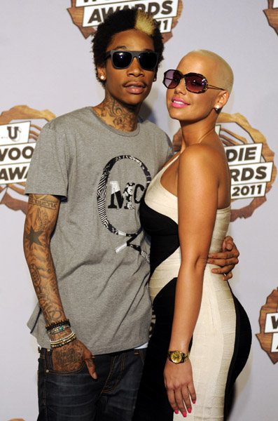 wiz khalifa amber rose tongue. wiz khalifa amber rose tattoo.