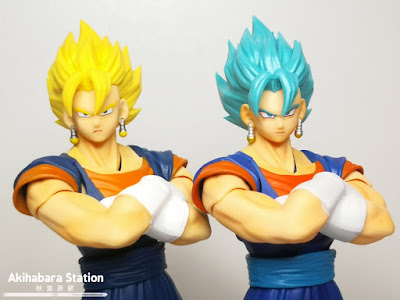 S.H.Figuarts Super Saiyan God SS [Super Saiyan] Vegetto + Aura Effect White ver. - Event Exclusive Color Edition - 