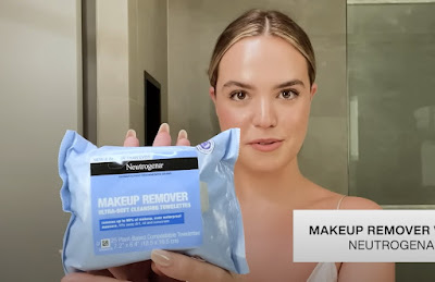 Actress Bailee Madison Neutrogena Face Wipes