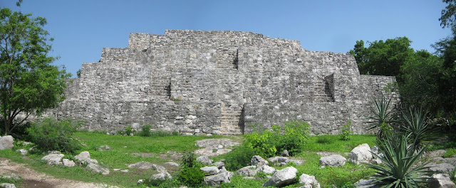 Dzibilchaltún, zona arqueológica maya, Yucatán